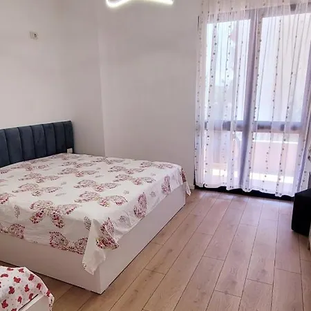 Adriatik Retreat And Relax * Golem (Tirana)